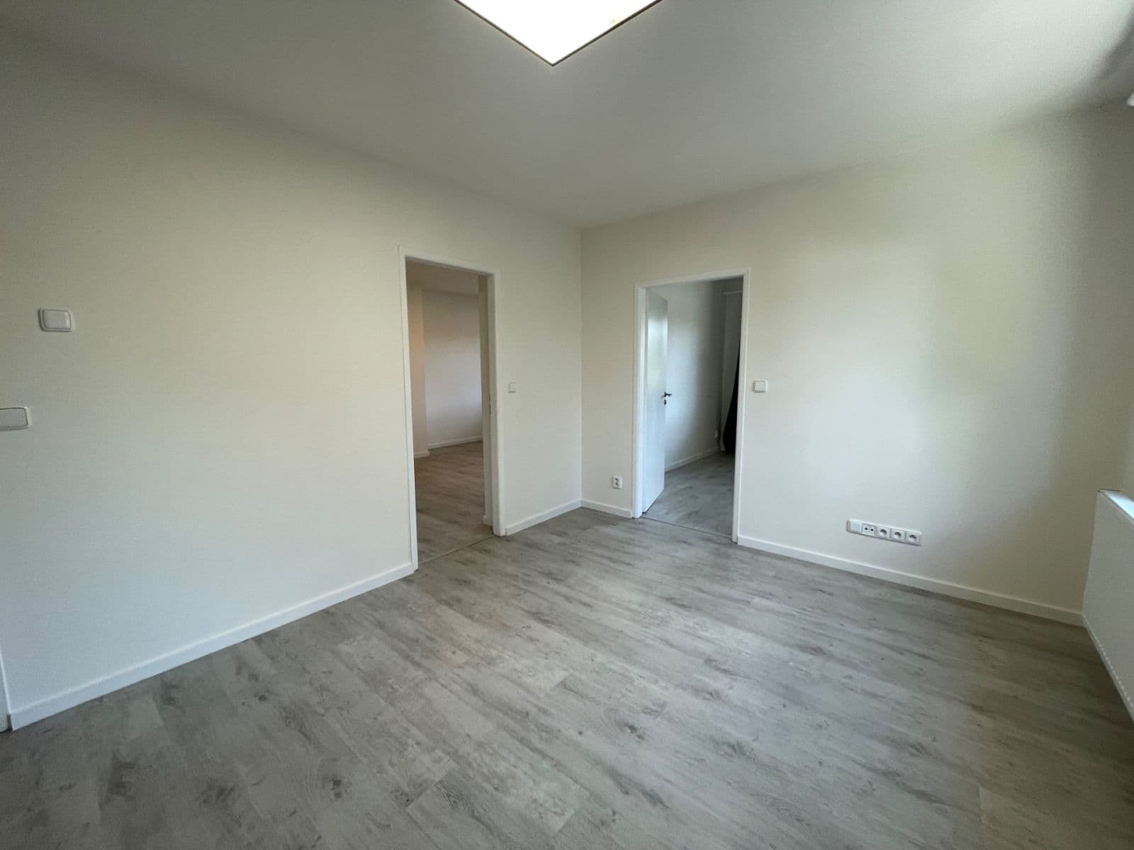 Pronájem bytu 4+1 90 m², Starochodovská, Praha, Praha Pronájem bytu 4+1 90 m², Starochodovská, Praha, Praha