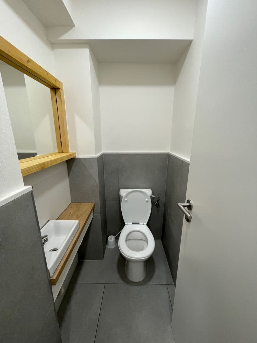 Pronájem bytu 4+1 90 m², Starochodovská, Praha, Praha Pronájem bytu 4+1 90 m², Starochodovská, Praha, Praha