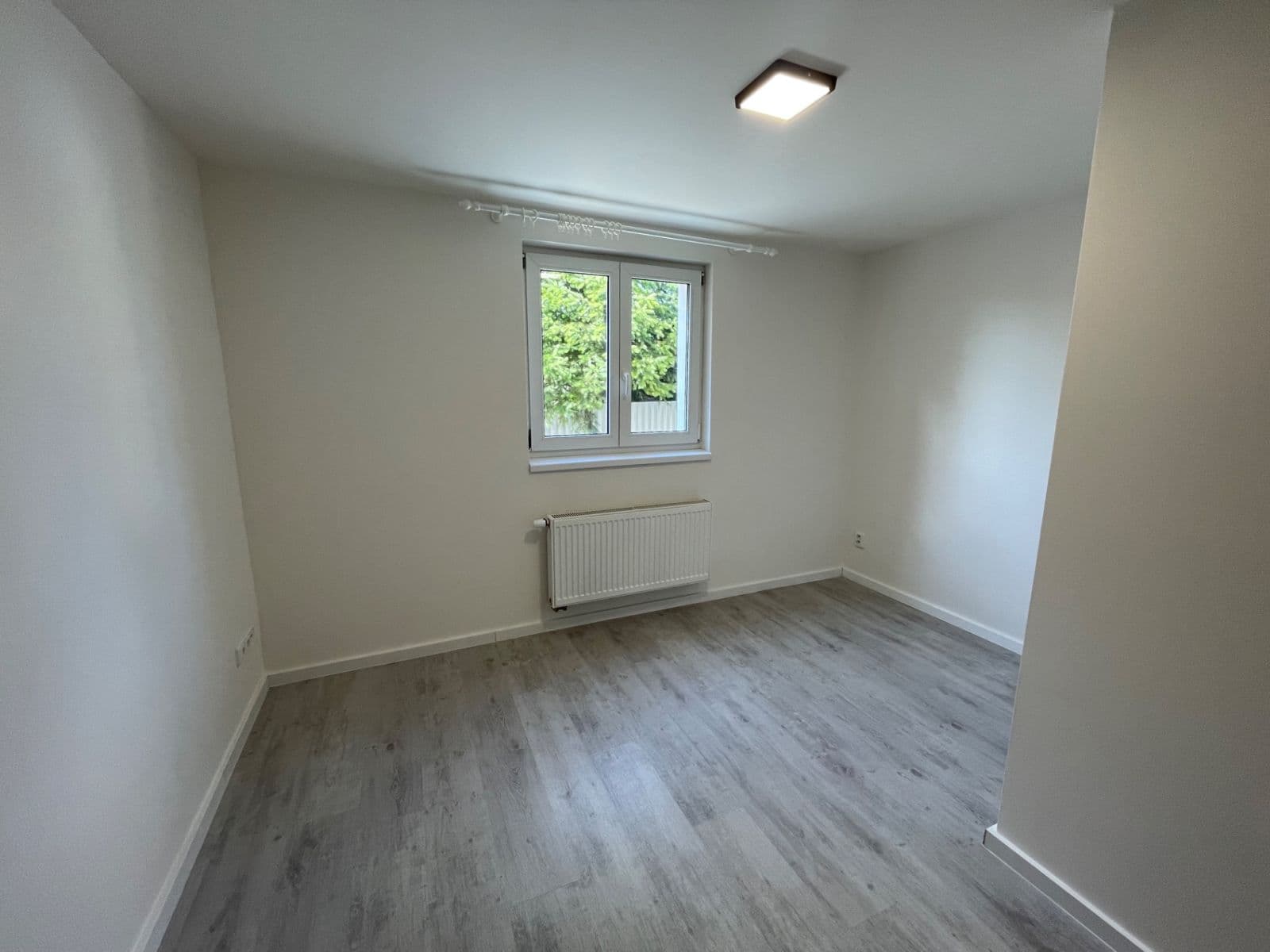 Pronájem bytu 4+1 90 m², Starochodovská, Praha, Praha Pronájem bytu 4+1 90 m², Starochodovská, Praha, Praha