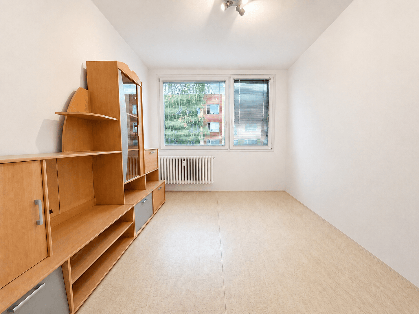 Pronájem bytu 3+kk 69 m², Nad Stadionem, Králův Dvůr, Středočeský kraj Pronájem bytu 3+kk 69 m², Nad Stadionem, Králův Dvůr, Středočeský kraj