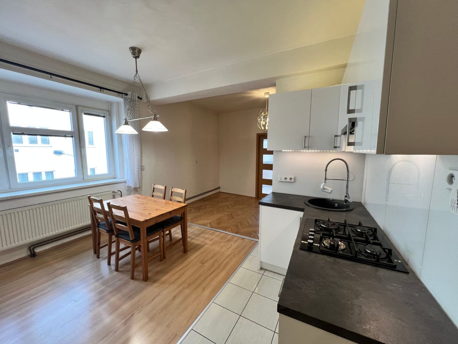 Pronájem bytu 2+kk 45 m², Pivovarnická, Praha, Praha Pronájem bytu 2+kk 45 m², Pivovarnická, Praha, Praha