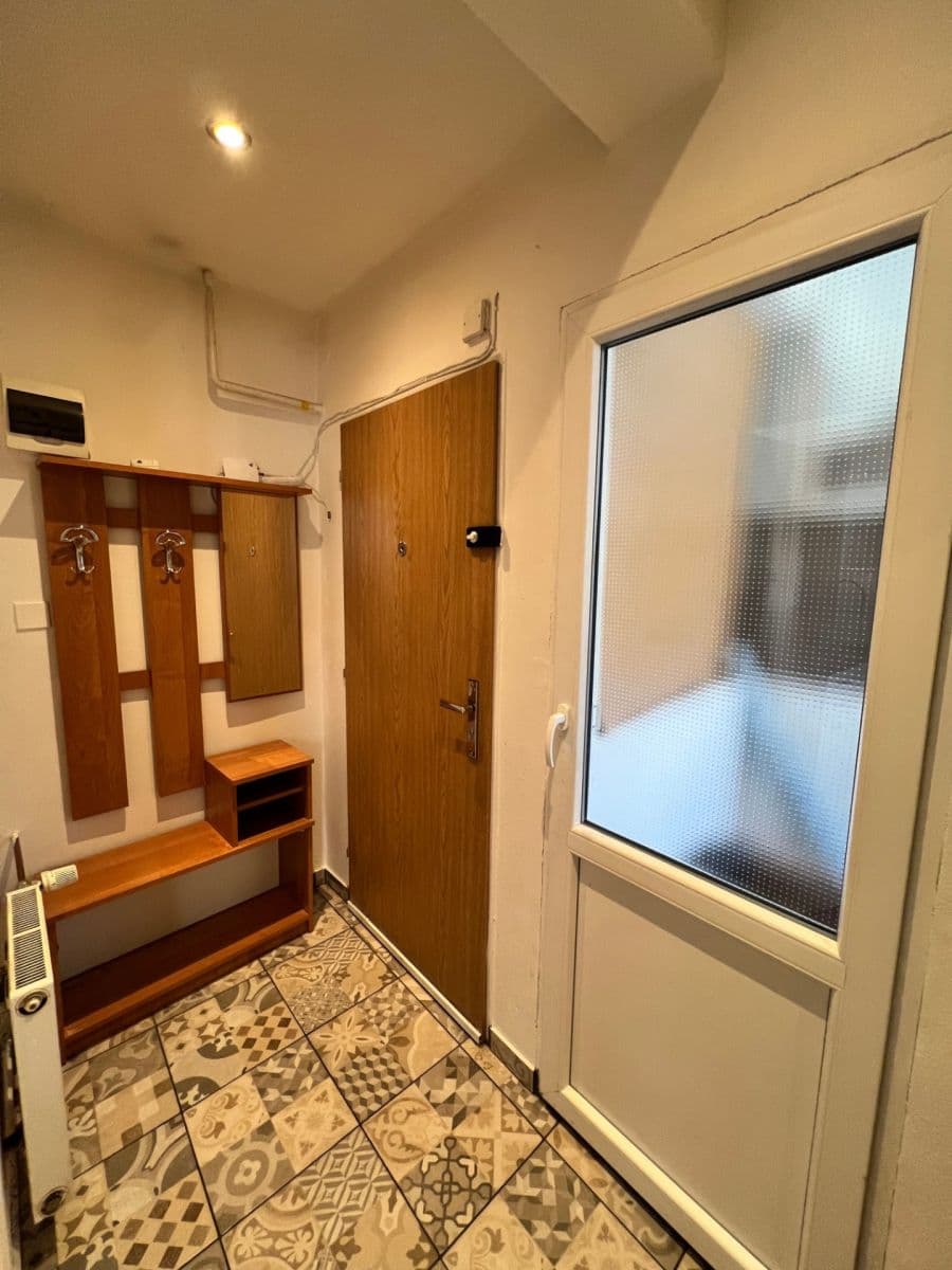 Pronájem bytu 2+kk 45 m², Pivovarnická, Praha, Praha Pronájem bytu 2+kk 45 m², Pivovarnická, Praha, Praha