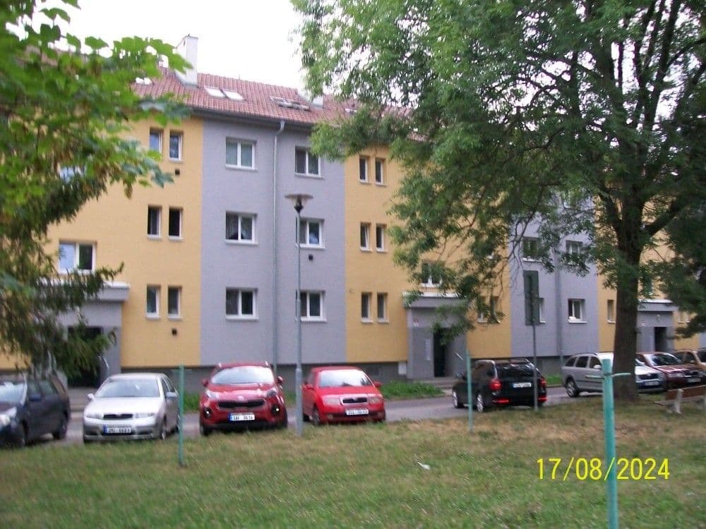 Pronájem bytu 2+1 51 m², Jižní čtvrť I, Přerov, Olomoucký kraj Pronájem bytu 2+1 51 m², Jižní čtvrť I, Přerov, Olomoucký kraj