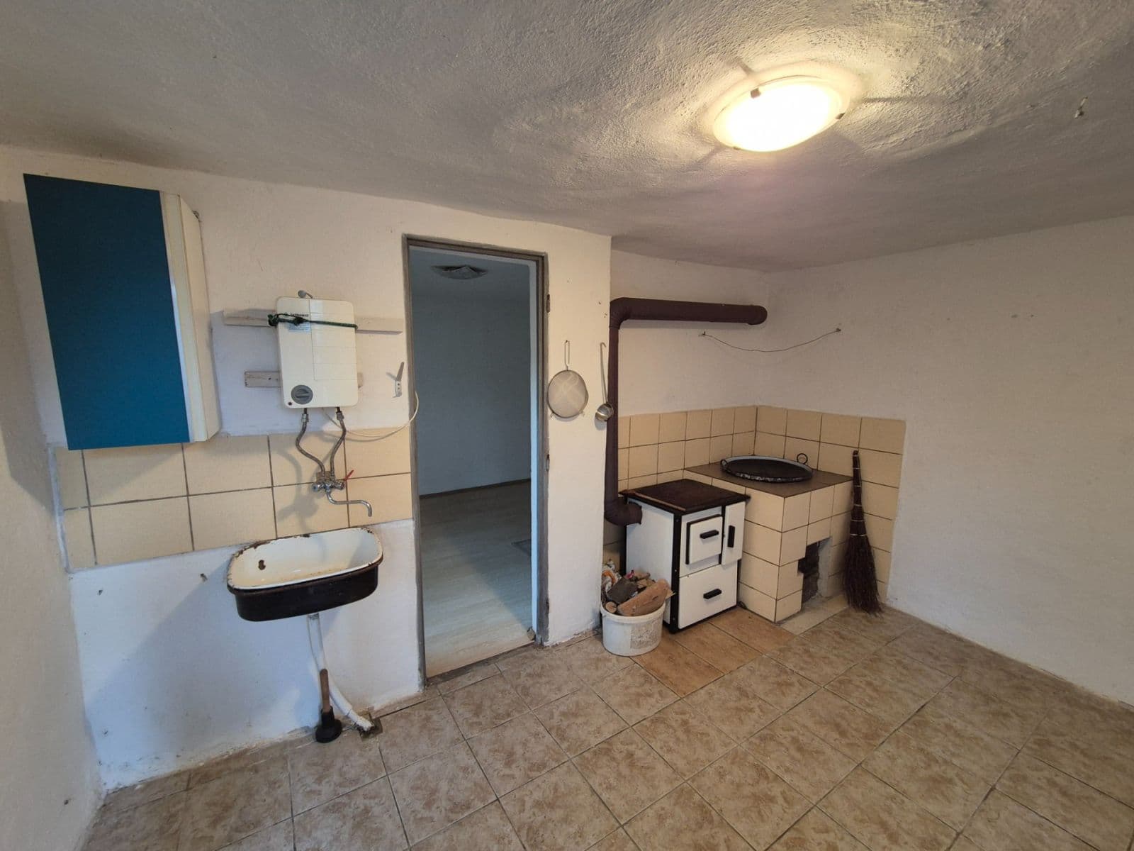 Prodej domu 186 m², pozemek 1.309 m², Štítary, Jihomoravský kraj Prodej domu 186 m², pozemek 1.309 m², Štítary, Jihomoravský kraj