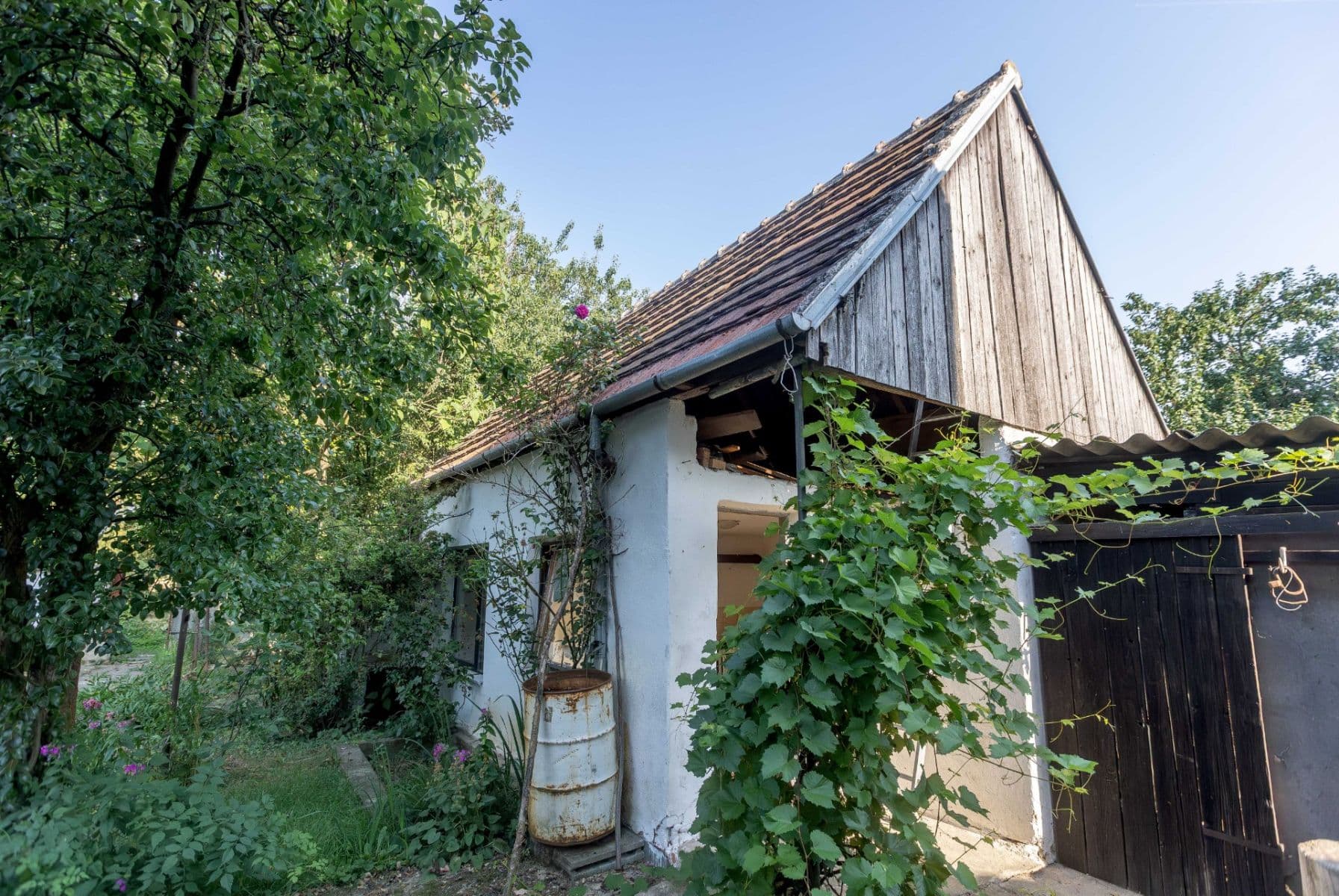 Prodej domu 186 m², pozemek 1.309 m², Štítary, Jihomoravský kraj Prodej domu 186 m², pozemek 1.309 m², Štítary, Jihomoravský kraj