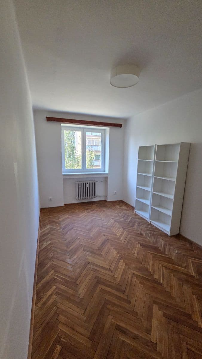 Pronájem bytu 3+1 72 m², Nad Krocínkou, Praha, Praha Pronájem bytu 3+1 72 m², Nad Krocínkou, Praha, Praha