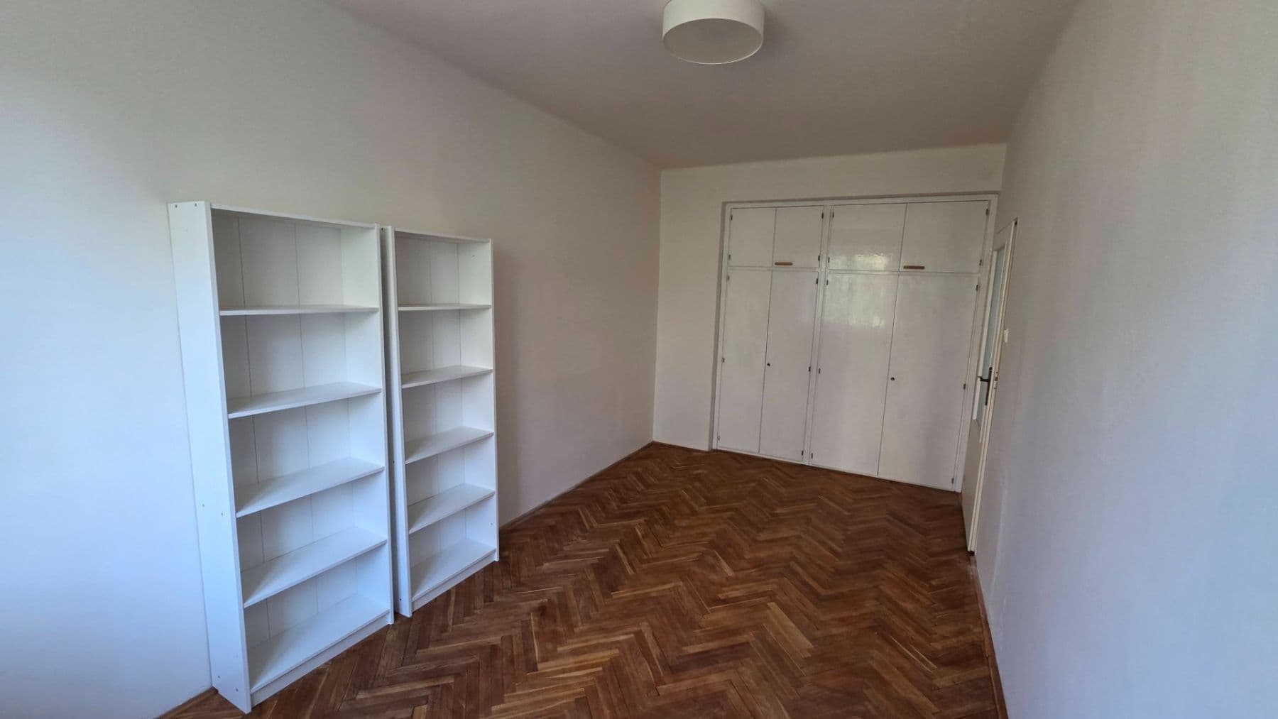 Pronájem bytu 3+1 72 m², Nad Krocínkou, Praha, Praha Pronájem bytu 3+1 72 m², Nad Krocínkou, Praha, Praha