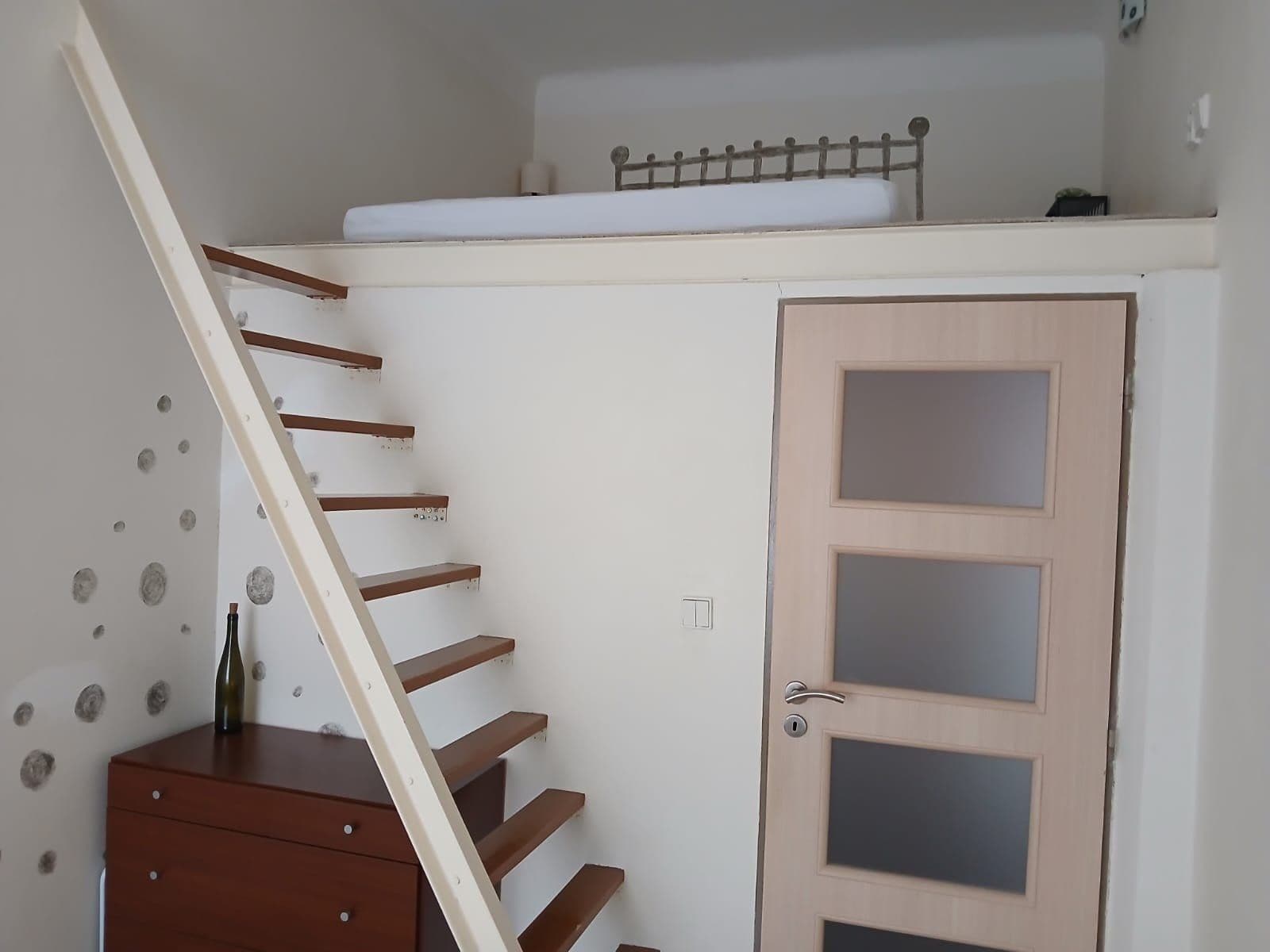 Pronájem bytu 45 m², U Studánky, Praha, Praha Pronájem bytu 45 m², U Studánky, Praha, Praha