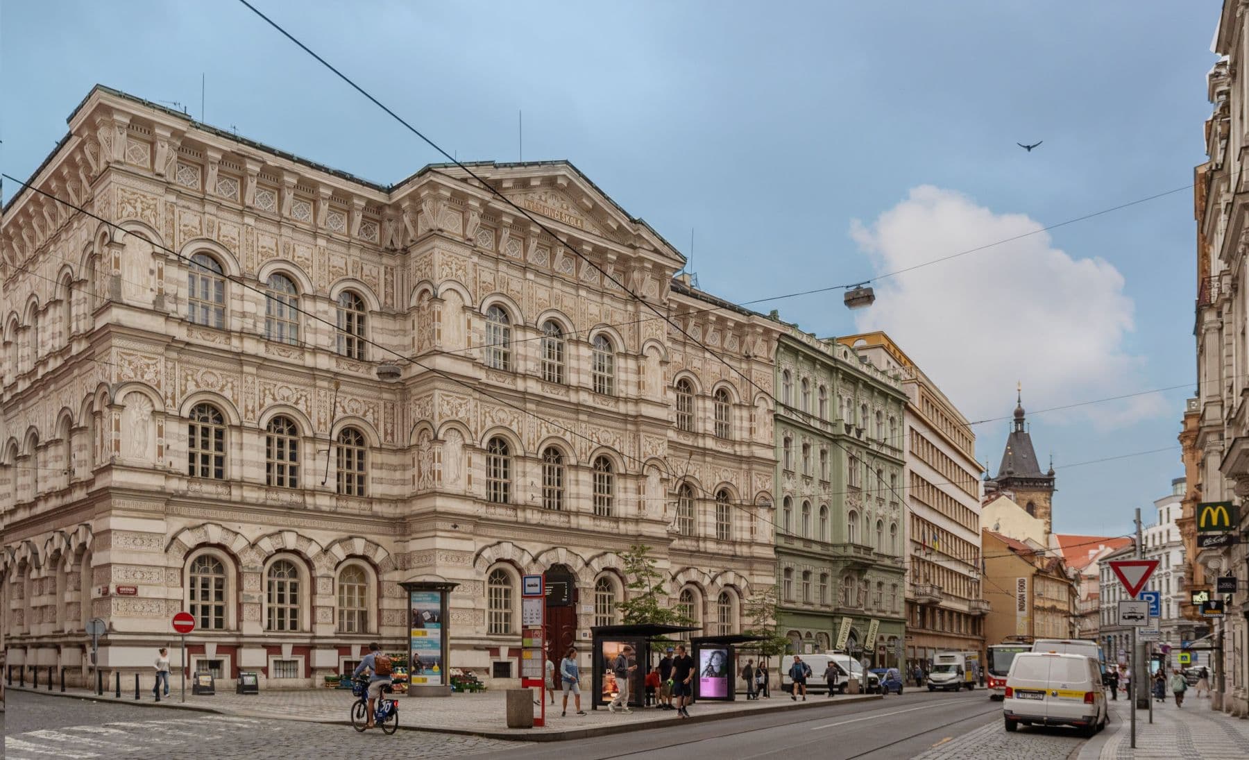 Pronájem bytu 75 m², Navrátilova, Praha, Praha Pronájem bytu 75 m², Navrátilova, Praha, Praha
