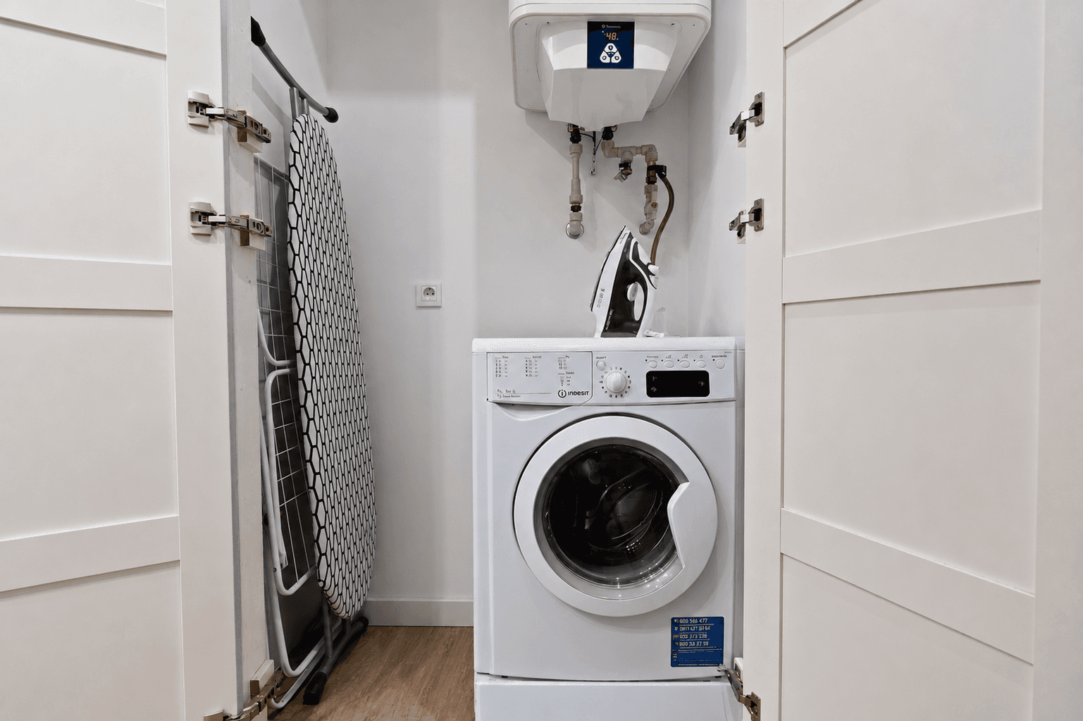 Pronájem bytu 75 m², Navrátilova, Praha, Praha Pronájem bytu 75 m², Navrátilova, Praha, Praha