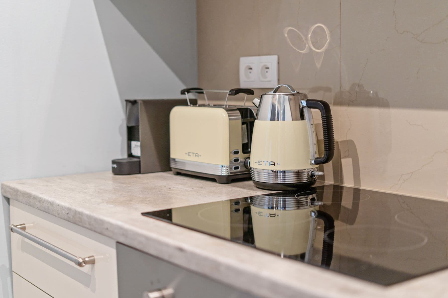Pronájem bytu 75 m², Navrátilova, Praha, Praha Pronájem bytu 75 m², Navrátilova, Praha, Praha