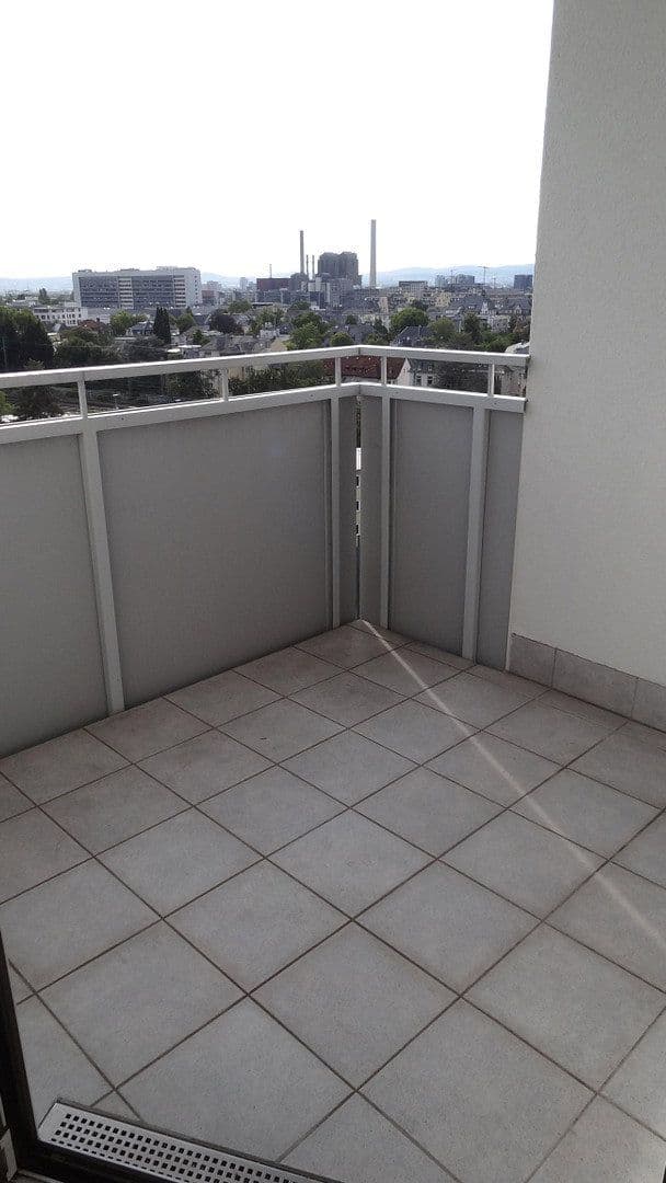 Prodej bytu 1+1 35 m², Tiroler Str. 101, Frankfurt am Main, Hessen Prodej bytu 1+1 35 m², Tiroler Str. 101, Frankfurt am Main, Hessen