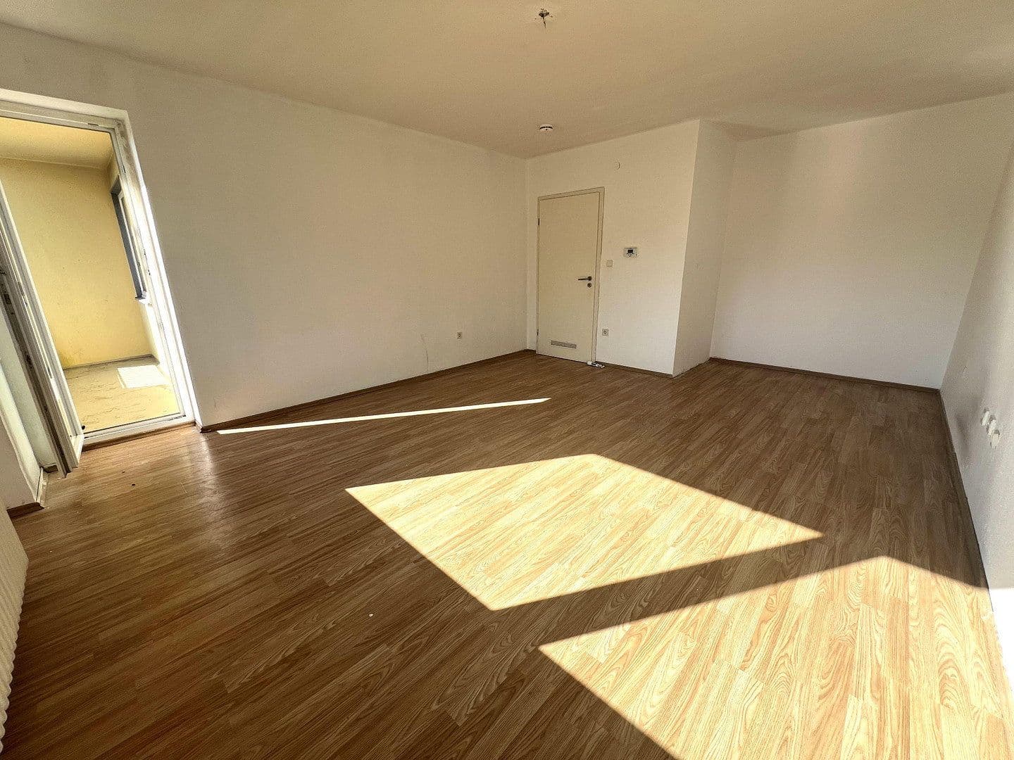 Pronájem bytu 1+1 44 m², Mainstraße 2, Heiligenhaus, Severní Porýní-Vestfálsko Pronájem bytu 1+1 44 m², Mainstraße 2, Heiligenhaus, Severní Porýní-Vestfálsko
