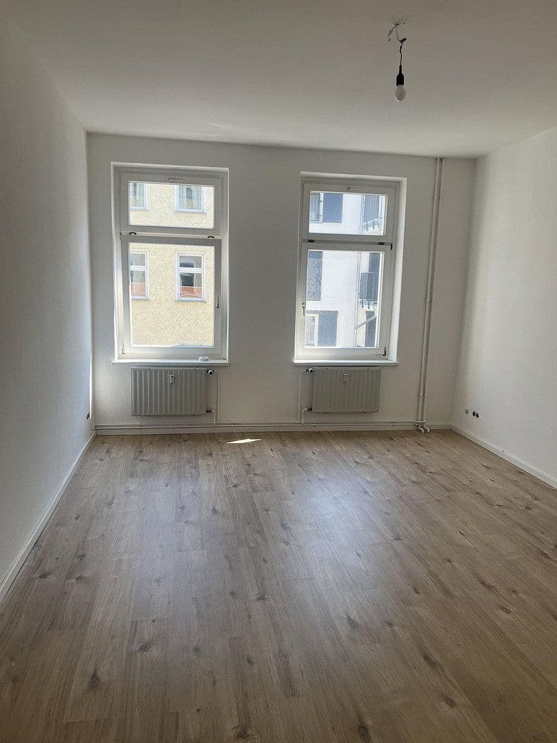 Pronájem bytu 3+1 90 m², Berlin, Berlín Pronájem bytu 3+1 90 m², Berlin, Berlín