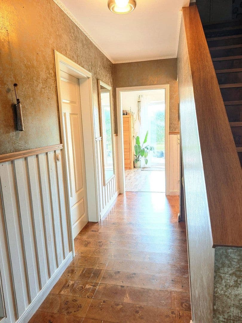 Prodej domu 120 m², pozemek 362 m², Mössingen, Bádensko-Württembersko Prodej domu 120 m², pozemek 362 m², Mössingen, Bádensko-Württembersko