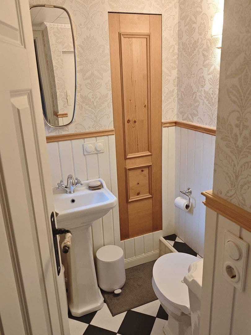 Prodej domu 120 m², pozemek 362 m², Mössingen, Bádensko-Württembersko Prodej domu 120 m², pozemek 362 m², Mössingen, Bádensko-Württembersko