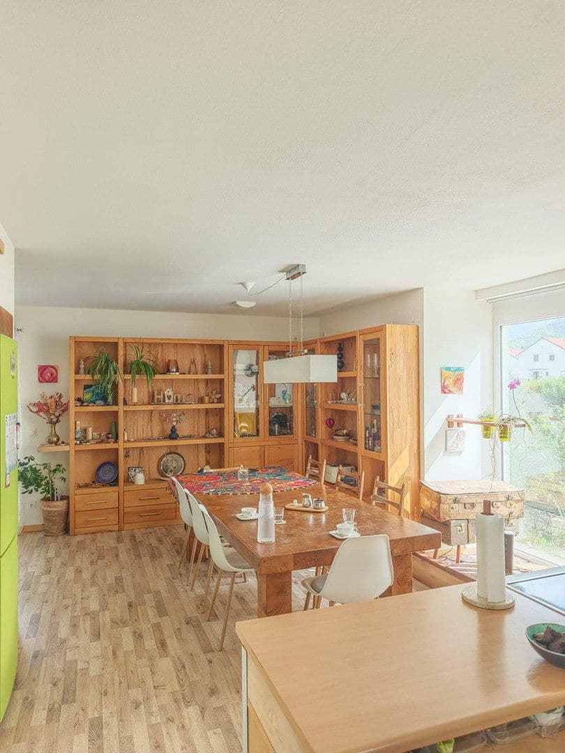 Prodej domu 120 m², pozemek 362 m², Mössingen, Bádensko-Württembersko Prodej domu 120 m², pozemek 362 m², Mössingen, Bádensko-Württembersko