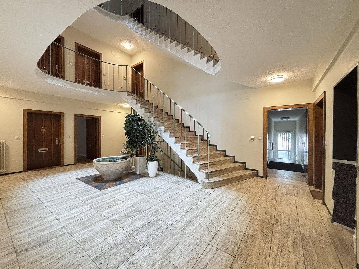 Prodej bytu 3+1 80 m², München, Bavorsko Prodej bytu 3+1 80 m², München, Bavorsko