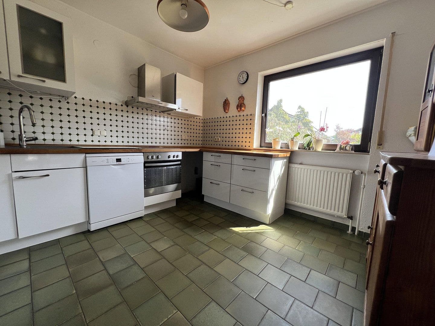 Prodej domu 144 m², pozemek 615 m², Büttelborn, Hessen Prodej domu 144 m², pozemek 615 m², Büttelborn, Hessen