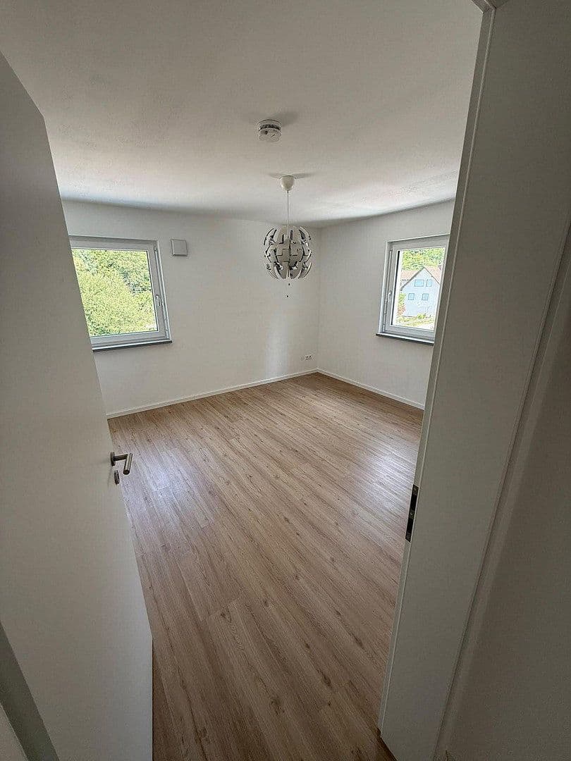 Pronájem bytu 3+1 96 m², Im Dorf 100c, Nordrach, Bádensko-Württembersko Pronájem bytu 3+1 96 m², Im Dorf 100c, Nordrach, Bádensko-Württembersko