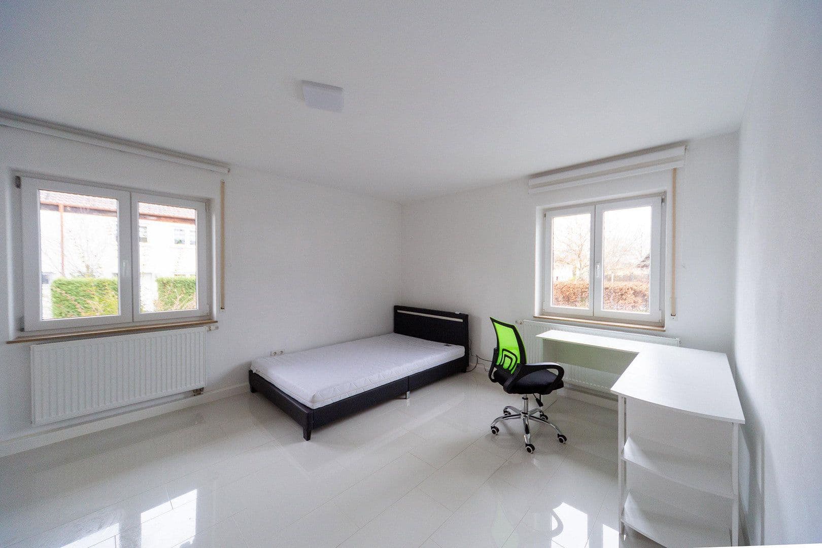 Pronájem bytu 3+1 74 m², Quellenstraße 23, Reutlingen, Bádensko-Württembersko Pronájem bytu 3+1 74 m², Quellenstraße 23, Reutlingen, Bádensko-Württembersko