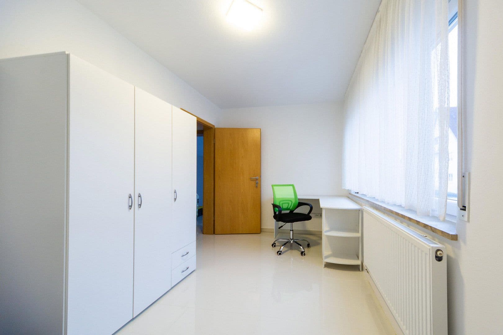 Pronájem bytu 3+1 74 m², Quellenstraße 23, Reutlingen, Bádensko-Württembersko Pronájem bytu 3+1 74 m², Quellenstraße 23, Reutlingen, Bádensko-Württembersko