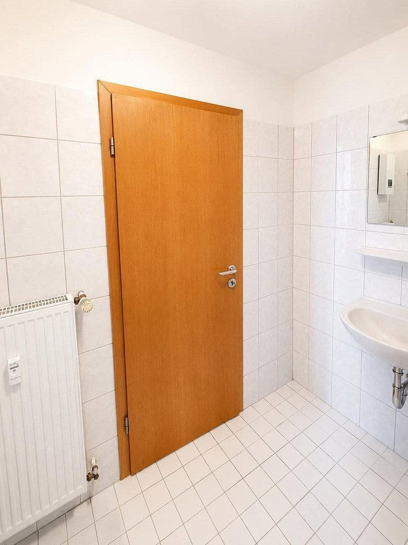 Pronájem bytu 2+1 78 m², Moltkestr. 1-5, Cáchy, Severní Porýní-Vestfálsko Pronájem bytu 2+1 78 m², Moltkestr. 1-5, Cáchy, Severní Porýní-Vestfálsko