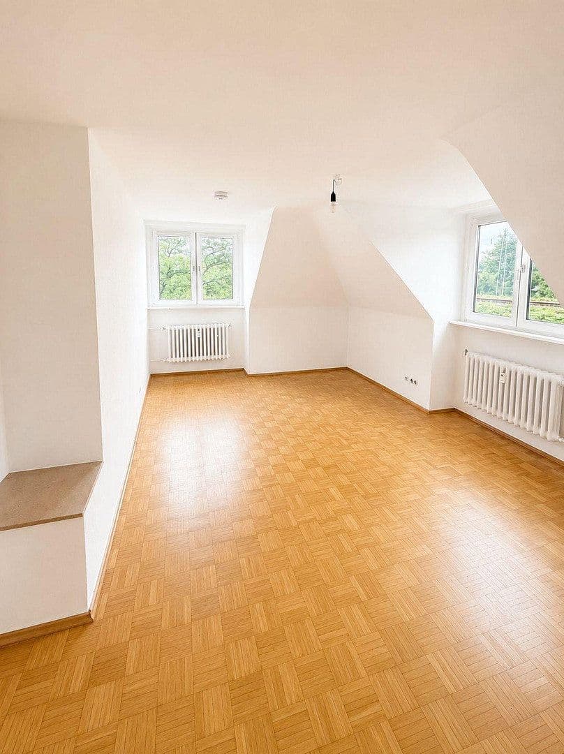 Pronájem bytu 2+1 78 m², Moltkestr. 1-5, Cáchy, Severní Porýní-Vestfálsko Pronájem bytu 2+1 78 m², Moltkestr. 1-5, Cáchy, Severní Porýní-Vestfálsko