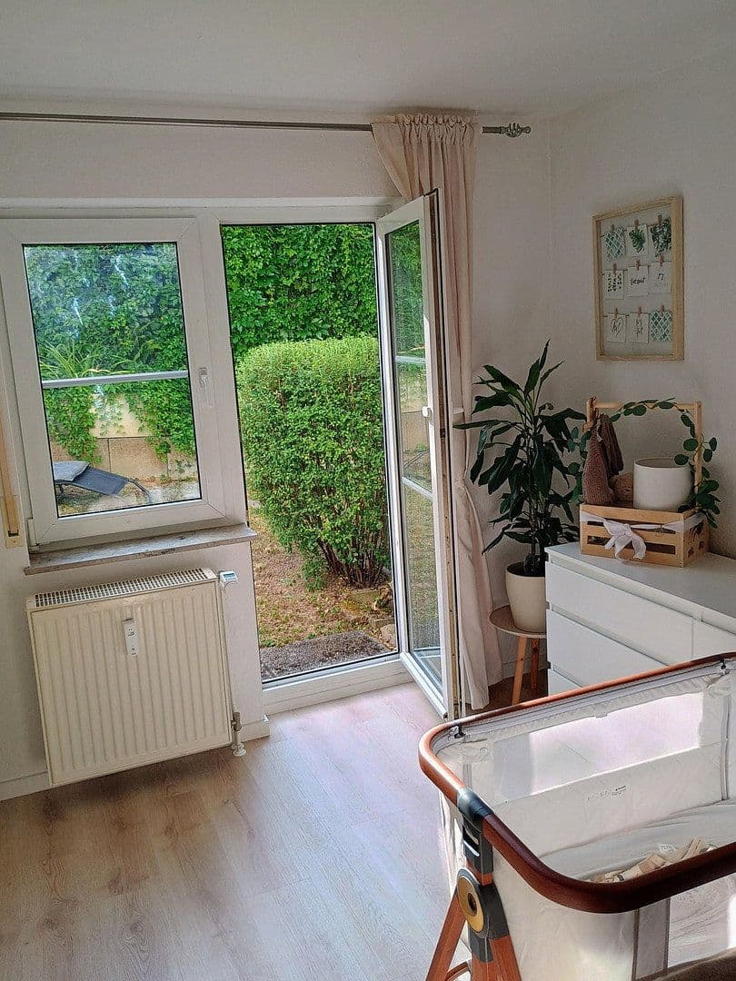 Pronájem bytu 3+1 79 m², Pommerstrasse 54, Kernen im Remstal, Bádensko-Württembersko Pronájem bytu 3+1 79 m², Pommerstrasse 54, Kernen im Remstal, Bádensko-Württembersko