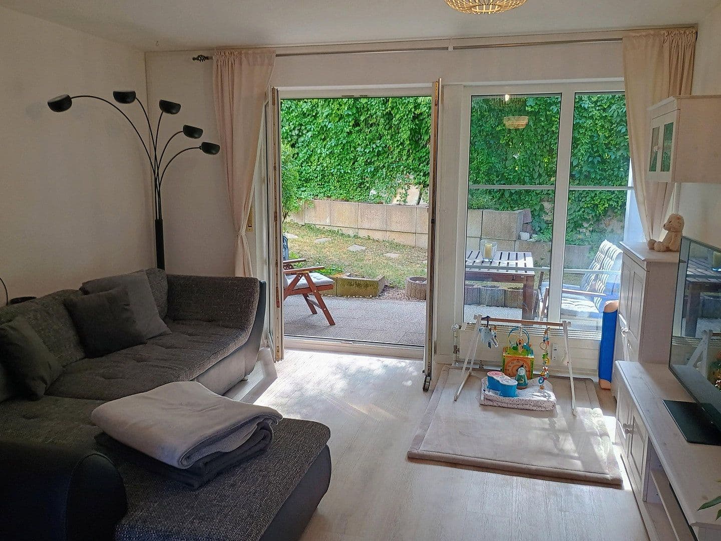 Pronájem bytu 3+1 79 m², Pommerstrasse 54, Kernen im Remstal, Bádensko-Württembersko Pronájem bytu 3+1 79 m², Pommerstrasse 54, Kernen im Remstal, Bádensko-Württembersko