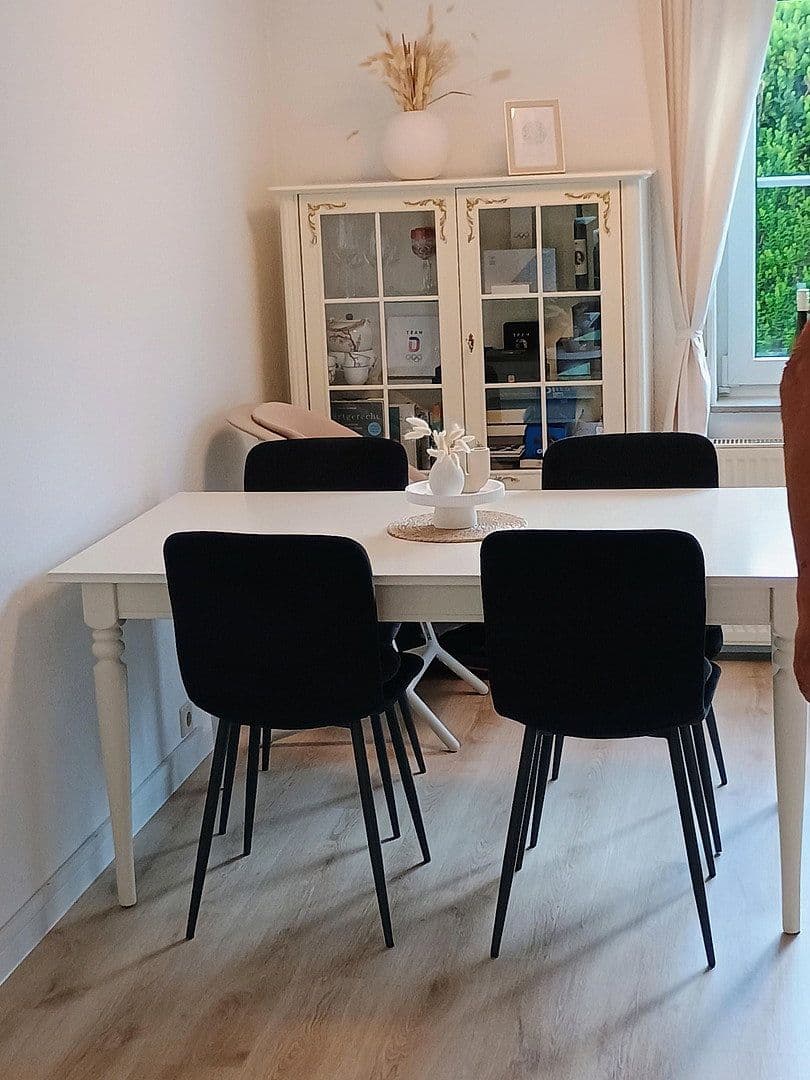 Pronájem bytu 3+1 79 m², Pommerstrasse 54, Kernen im Remstal, Bádensko-Württembersko Pronájem bytu 3+1 79 m², Pommerstrasse 54, Kernen im Remstal, Bádensko-Württembersko