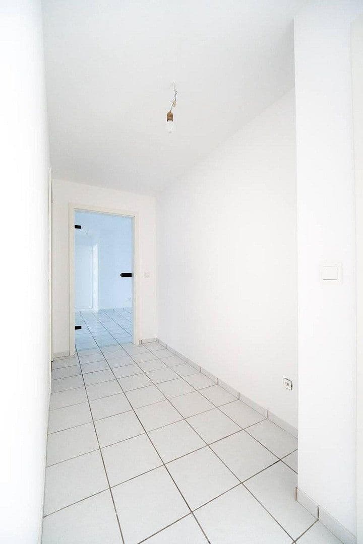 Prodej domu 275 m², pozemek 594 m², Steinwenden, Porýní-Falc Prodej domu 275 m², pozemek 594 m², Steinwenden, Porýní-Falc
