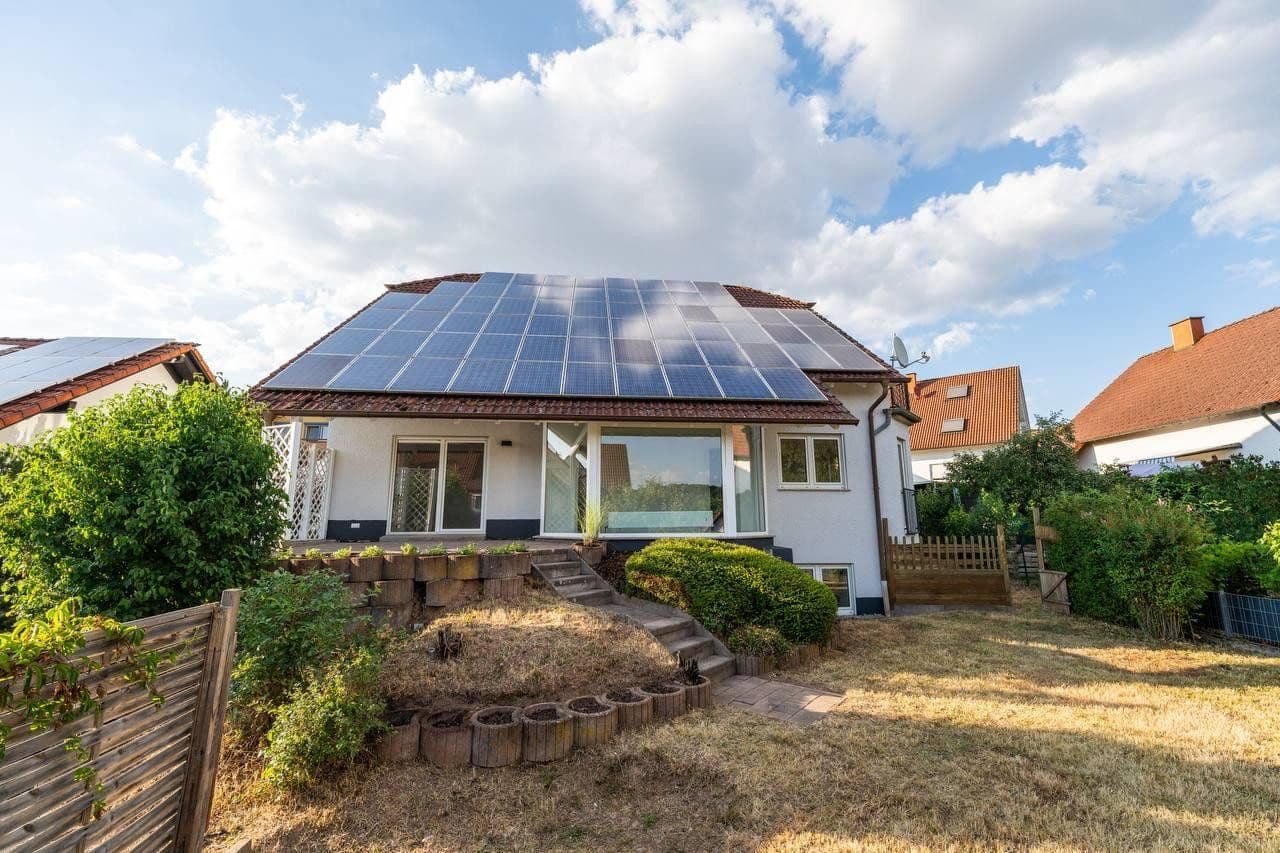 Prodej domu 275 m², pozemek 594 m², Steinwenden, Porýní-Falc Prodej domu 275 m², pozemek 594 m², Steinwenden, Porýní-Falc