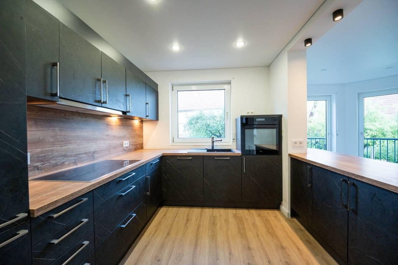 Prodej domu 275 m², pozemek 594 m², Steinwenden, Porýní-Falc Prodej domu 275 m², pozemek 594 m², Steinwenden, Porýní-Falc