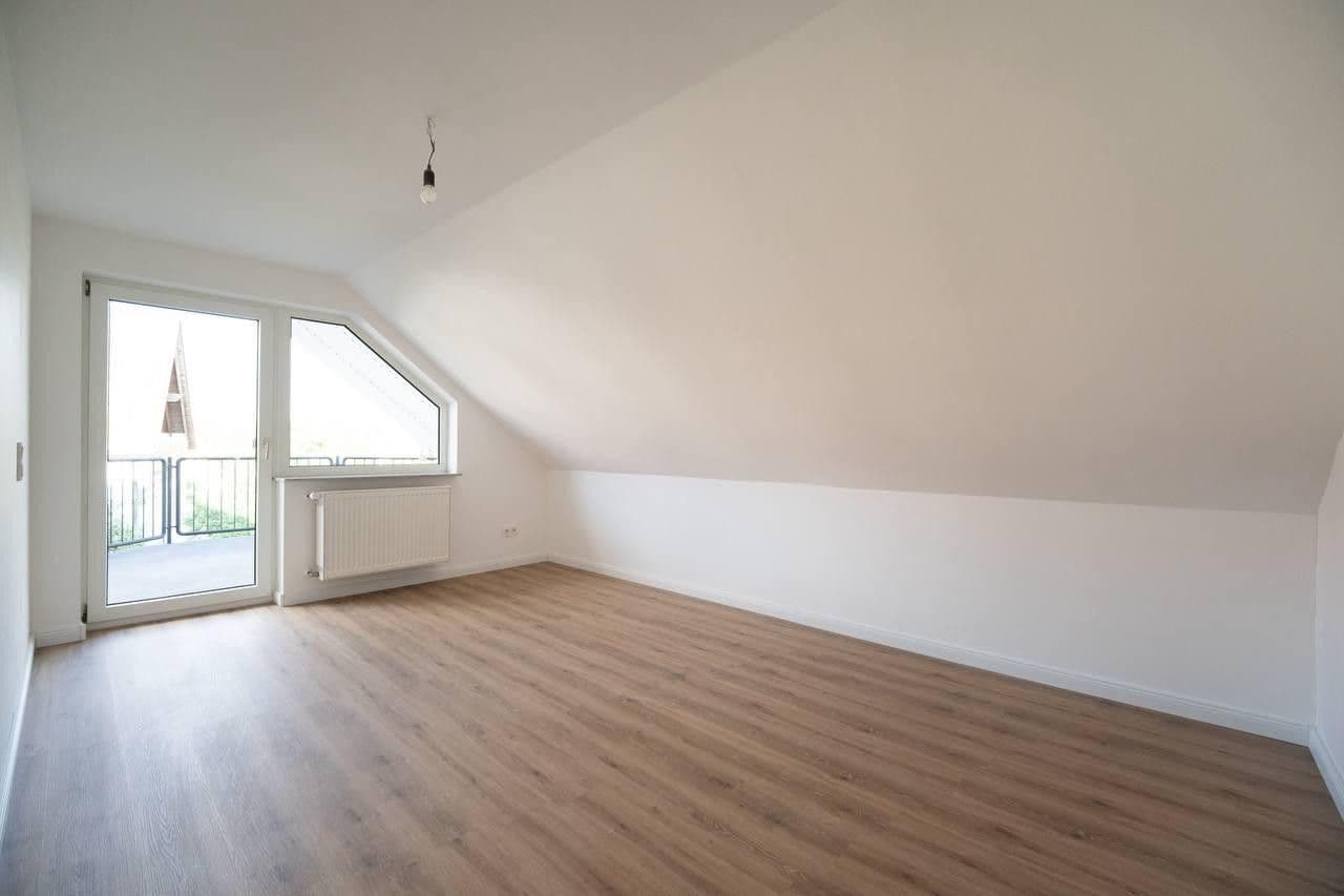 Prodej domu 275 m², pozemek 594 m², Steinwenden, Porýní-Falc Prodej domu 275 m², pozemek 594 m², Steinwenden, Porýní-Falc