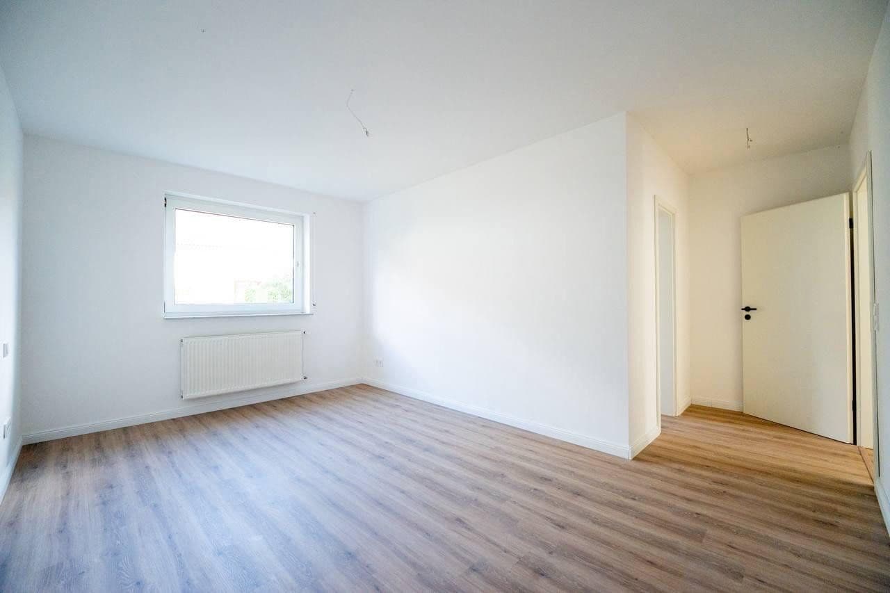 Prodej domu 275 m², pozemek 594 m², Steinwenden, Porýní-Falc Prodej domu 275 m², pozemek 594 m², Steinwenden, Porýní-Falc