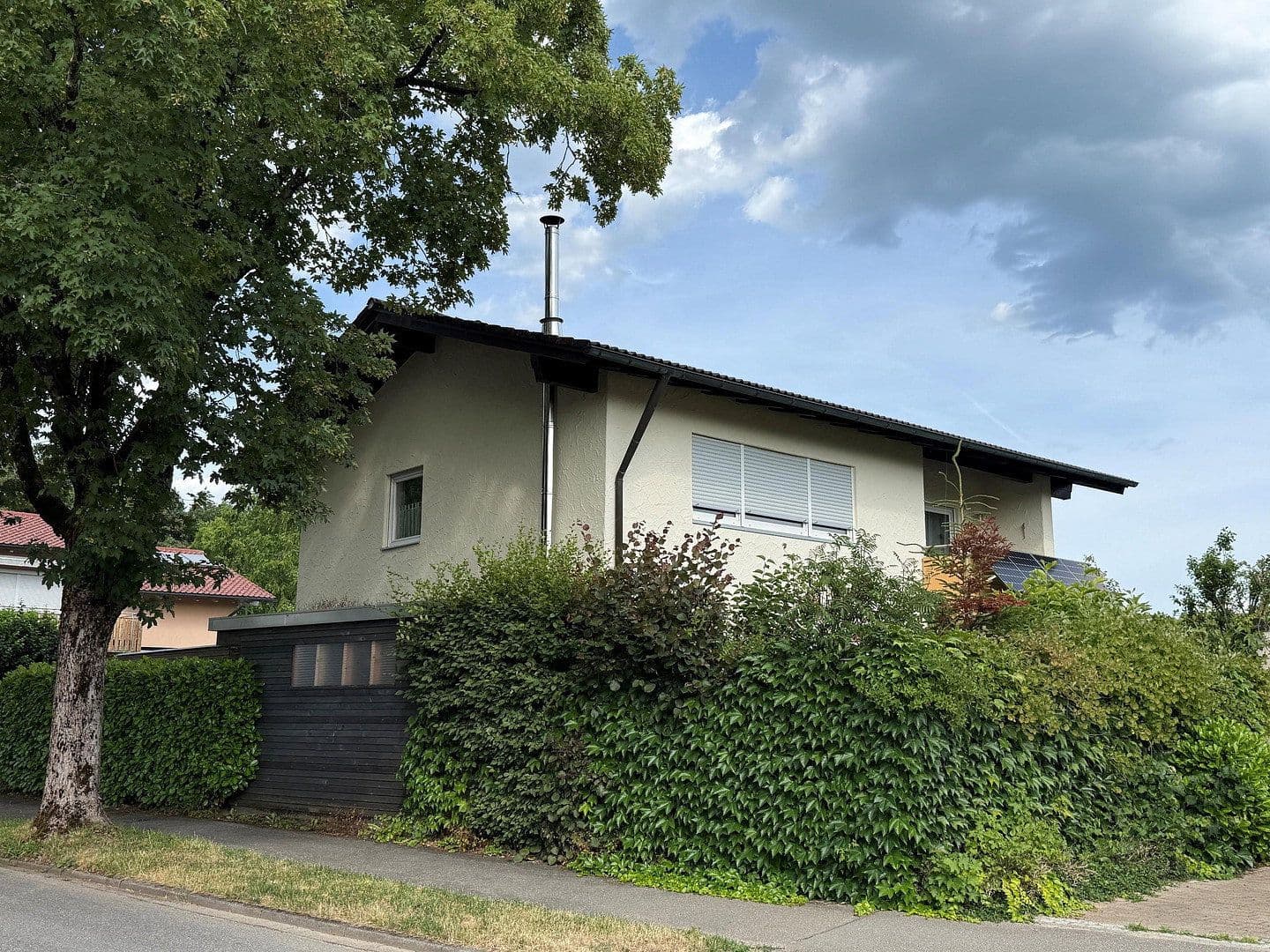 Prodej domu 138 m², pozemek 558 m², Wangen im Allgäu, Bádensko-Württembersko Prodej domu 138 m², pozemek 558 m², Wangen im Allgäu, Bádensko-Württembersko