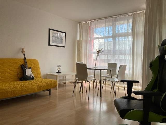 Pronájem bytu 1+1 43 m², Krumme Str. 75, Berlin, Berlín Pronájem bytu 1+1 43 m², Krumme Str. 75, Berlin, Berlín