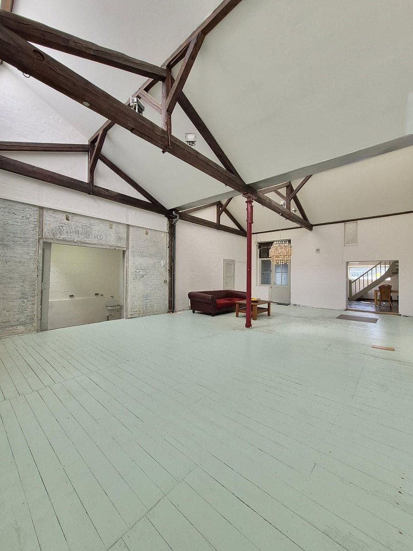 Prodej domu 316 m², pozemek 278 m², Krefeld, Severní Porýní-Vestfálsko Prodej domu 316 m², pozemek 278 m², Krefeld, Severní Porýní-Vestfálsko