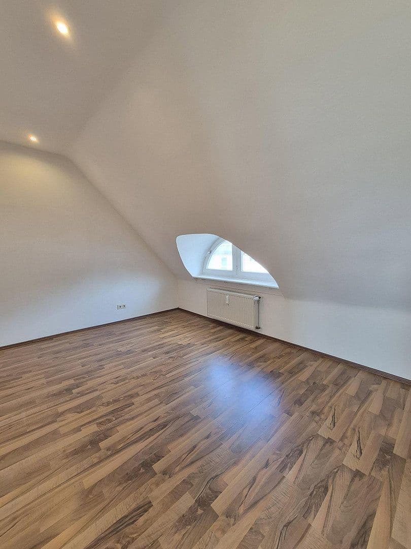 Prodej domu 316 m², pozemek 278 m², Krefeld, Severní Porýní-Vestfálsko Prodej domu 316 m², pozemek 278 m², Krefeld, Severní Porýní-Vestfálsko