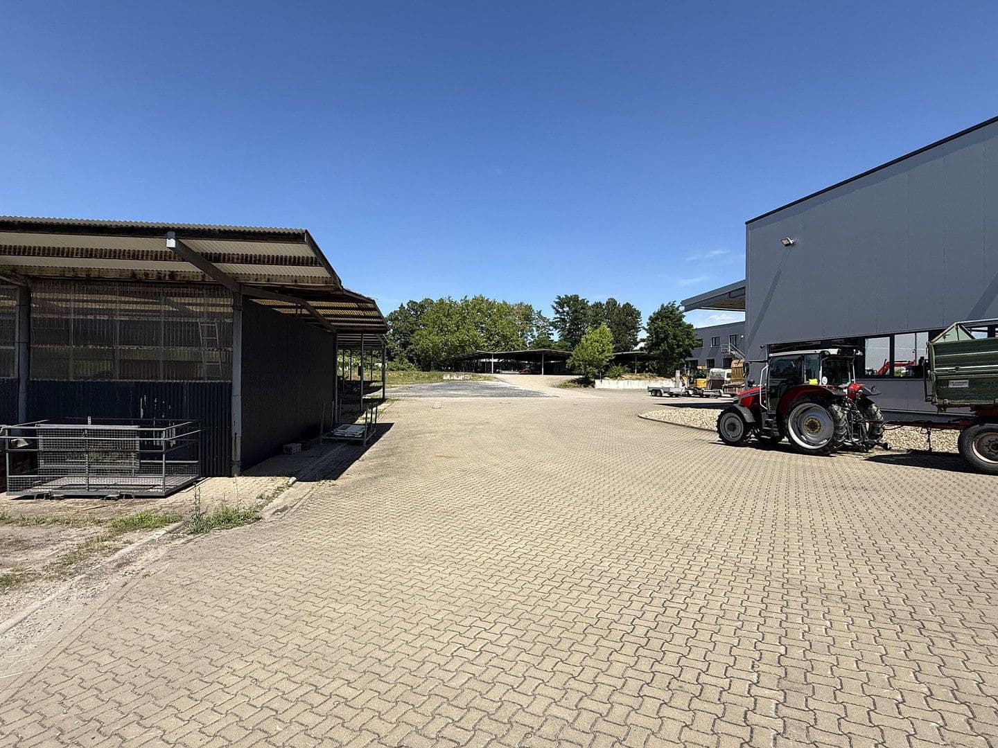 Prodej nebytového prostoru 25.499 m², An der Bundesstraße 1, Ilsede, Dolní Sasko Prodej nebytového prostoru 25.499 m², An der Bundesstraße 1, Ilsede, Dolní Sasko