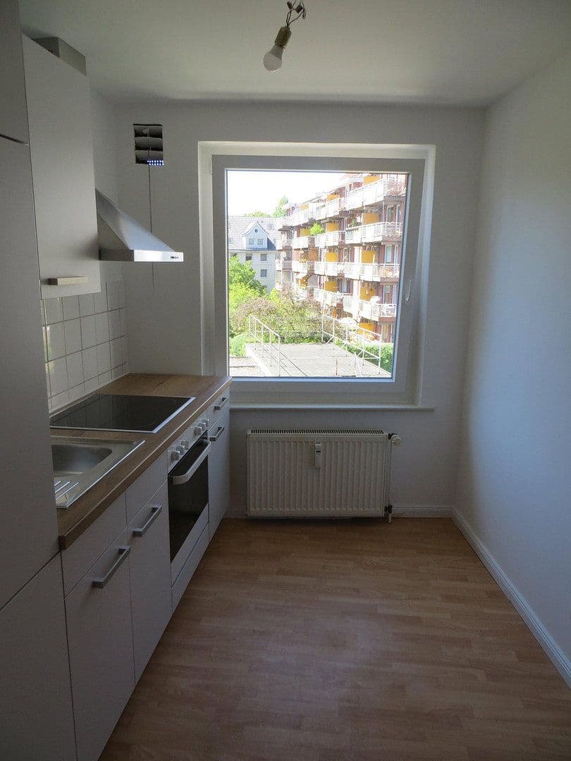 Pronájem bytu 2+1 40 m², Wendische Str. 2, Lübeck, Šlesvicko-Holštýnsko Pronájem bytu 2+1 40 m², Wendische Str. 2, Lübeck, Šlesvicko-Holštýnsko
