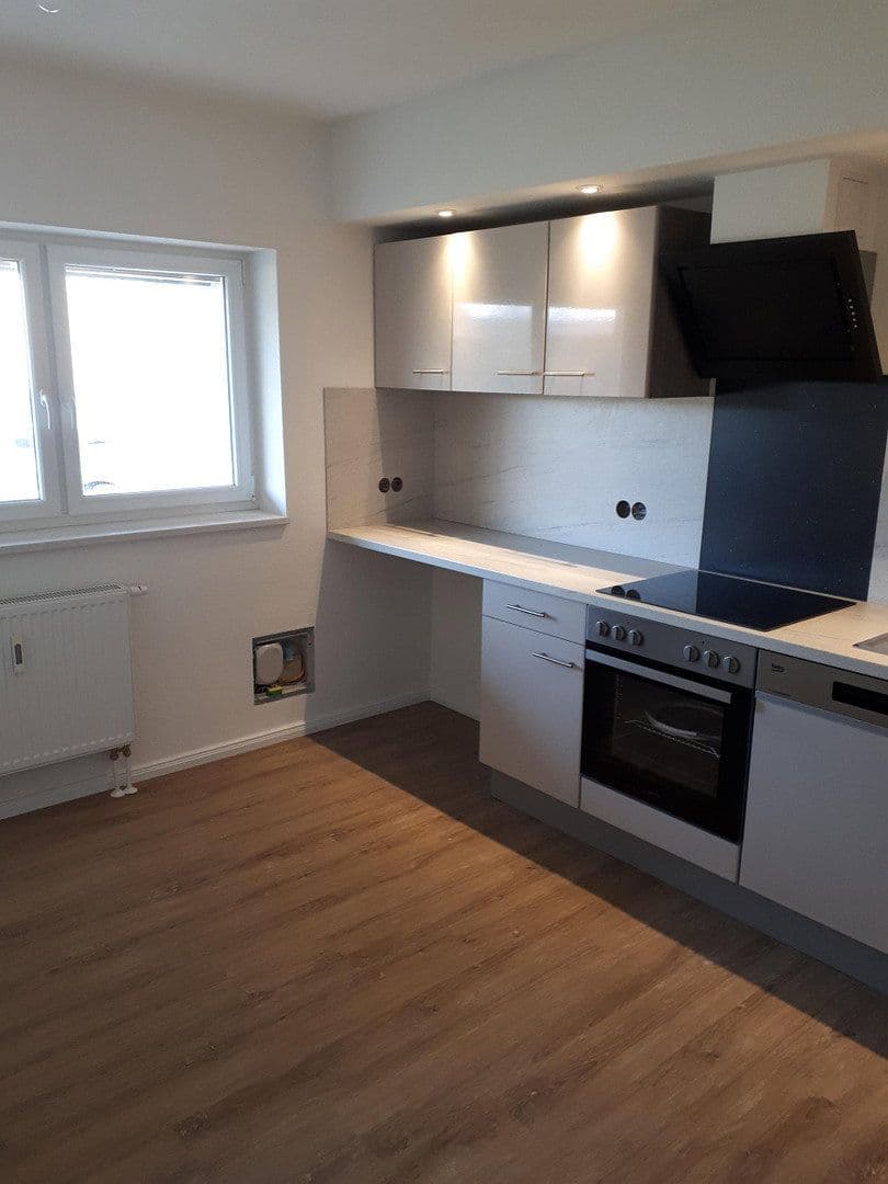 Pronájem bytu 3+kk 110 m², Lübeck, Šlesvicko-Holštýnsko Pronájem bytu 3+kk 110 m², Lübeck, Šlesvicko-Holštýnsko