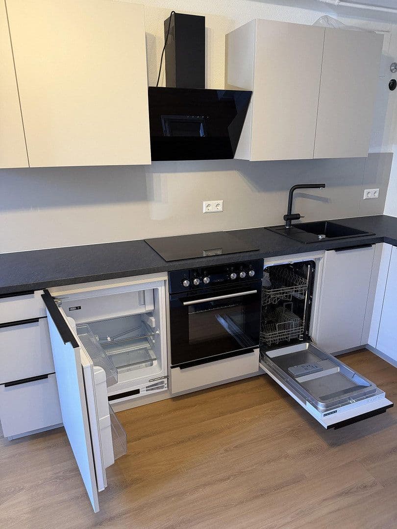 Prodej bytu 1+1 30 m², Stuttgart-Süd, Bádensko-Württembersko Prodej bytu 1+1 30 m², Stuttgart-Süd, Bádensko-Württembersko
