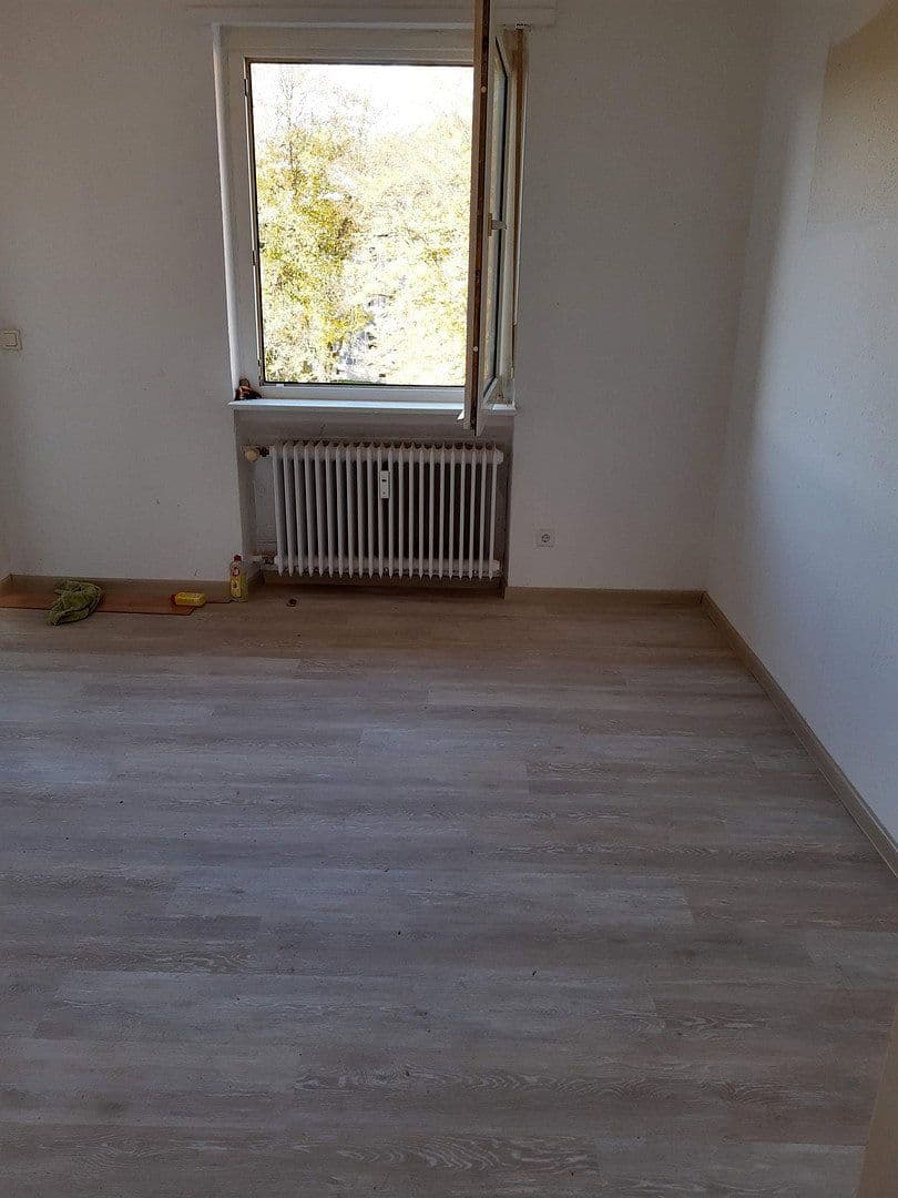 Pronájem bytu 4+1 105 m², Zweibrücken, Porýní-Falc Pronájem bytu 4+1 105 m², Zweibrücken, Porýní-Falc