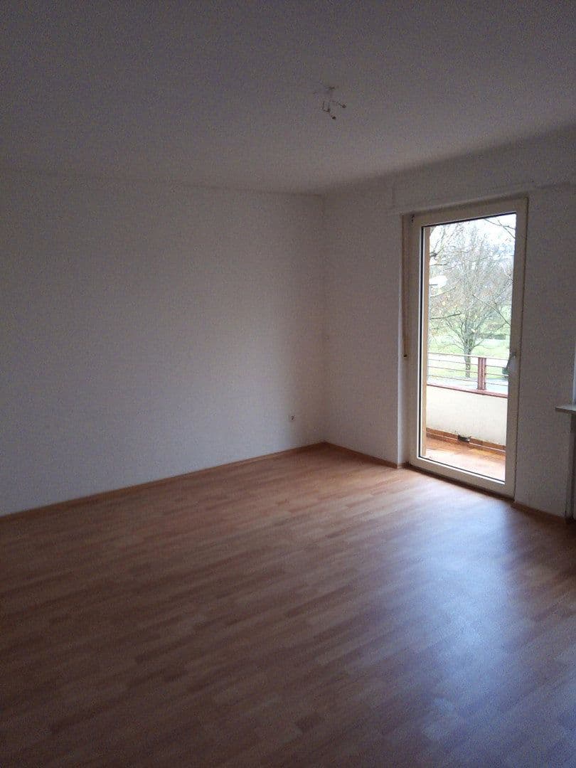 Pronájem bytu 4+1 105 m², Zweibrücken, Porýní-Falc Pronájem bytu 4+1 105 m², Zweibrücken, Porýní-Falc