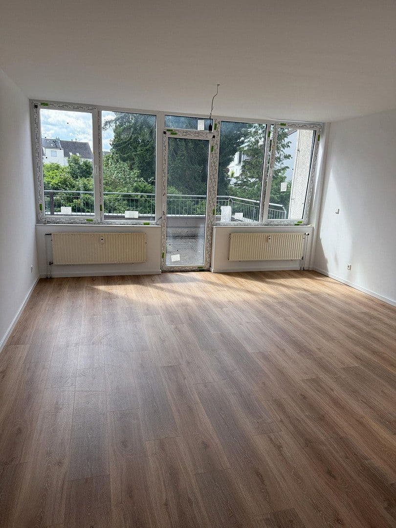 Pronájem bytu 1+1 49 m², Kölner Platz 2, Troisdorf, Severní Porýní-Vestfálsko Pronájem bytu 1+1 49 m², Kölner Platz 2, Troisdorf, Severní Porýní-Vestfálsko