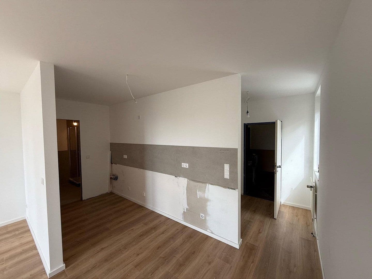 Pronájem bytu 1+1 49 m², Kölner Platz 2, Troisdorf, Severní Porýní-Vestfálsko Pronájem bytu 1+1 49 m², Kölner Platz 2, Troisdorf, Severní Porýní-Vestfálsko