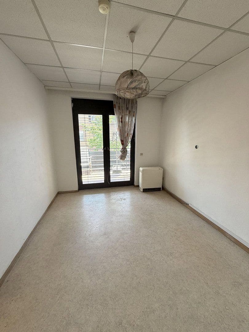 Pronájem bytu 2+1 75 m², Ludwigstraße 70, Wald-Michelbach, Hessen Pronájem bytu 2+1 75 m², Ludwigstraße 70, Wald-Michelbach, Hessen