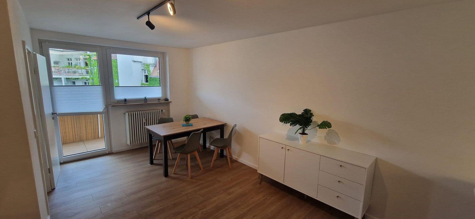 Pronájem bytu 2+kk 55 m², Emilienstr. 6, Nürnberg, Bavorsko Pronájem bytu 2+kk 55 m², Emilienstr. 6, Nürnberg, Bavorsko